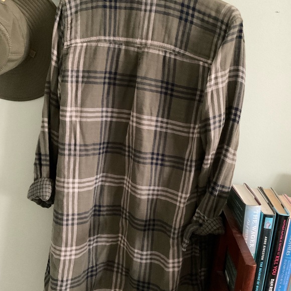 Eddie Bauer flannel tunic - Picture 2 of 8